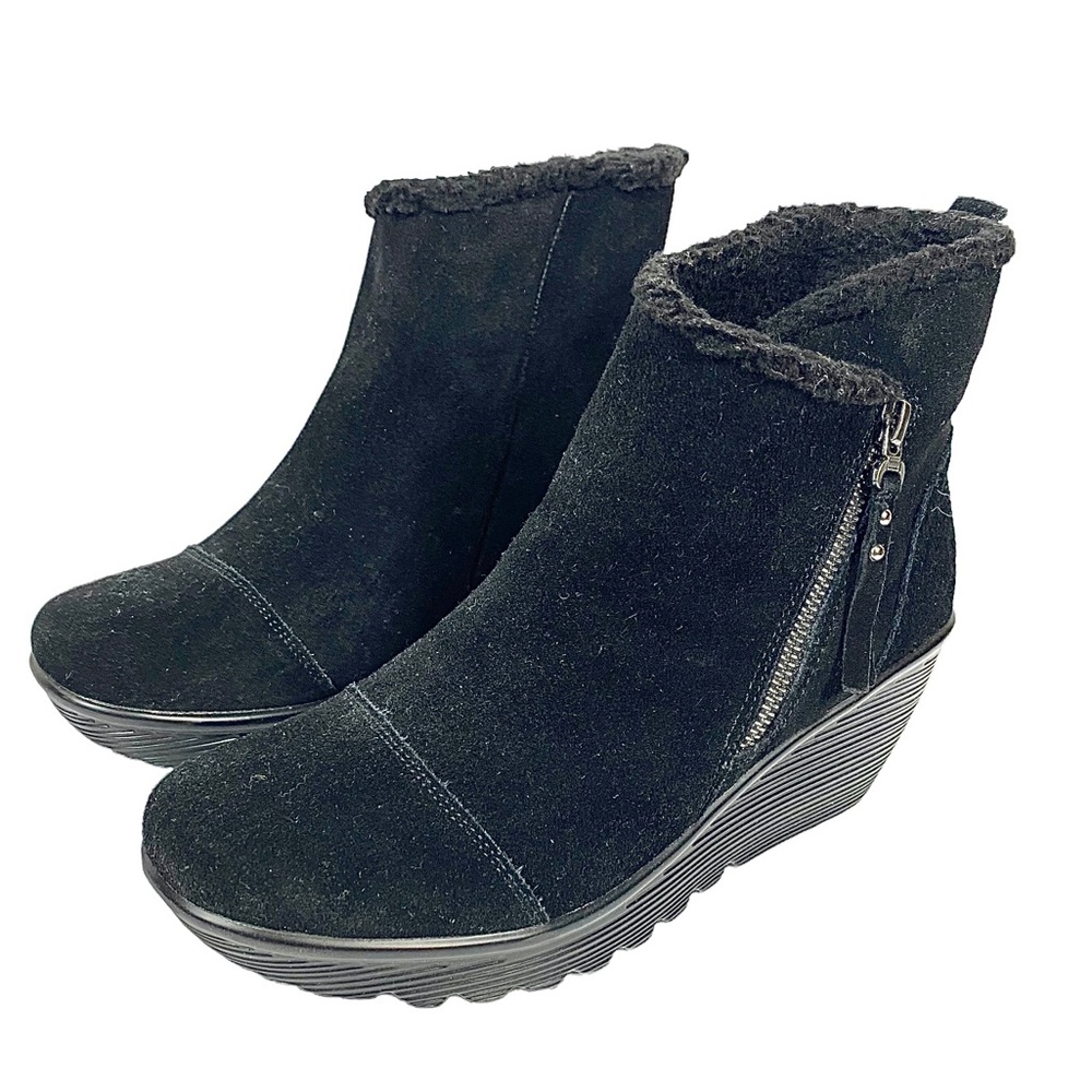 Skechers Women’s Fall/Winter Wedge Boots Size 9.5 Medium Pre-Owned